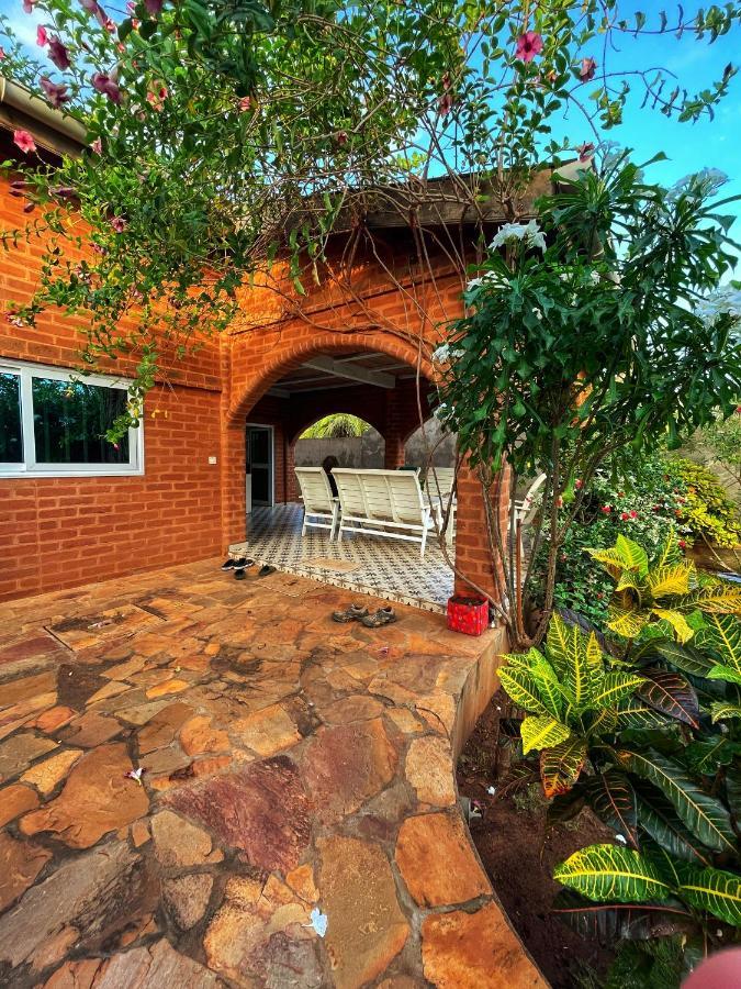 Maison Charlotte Forever Chambre d'hôtes chez un couple belgo togolais Lomé Exterior foto